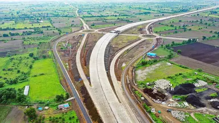 Maharashtra : MSRDC ने 701 किलोमीटर लंबे समृद्धि महामार्ग पर 9 ट्रक टर्मिनल बनाने का प्रस्ताव दिया Maharashtra : MSRDC ने 701 किलोमीटर लंबे समृद्धि महामार्ग पर 9 ट्रक टर्मिनल बनाने का प्रस्ताव दिया