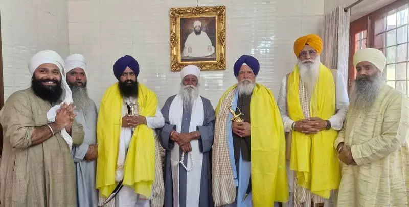 Akal Takht के कार्यवाहक जत्थेदार गरगज ने पंजाब सरकार से सिख नेता की सुरक्षा बहाल करने का आग्रह किया Akal Takht के कार्यवाहक जत्थेदार गरगज ने पंजाब सरकार से सिख नेता की सुरक्षा बहाल करने का आग्रह किया