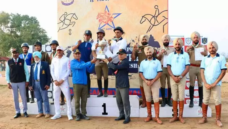 Punjab Police की घुड़सवारी टीम ने स्वर्ण और कांस्य पदक जीते Punjab Police की घुड़सवारी टीम ने स्वर्ण और कांस्य पदक जीते