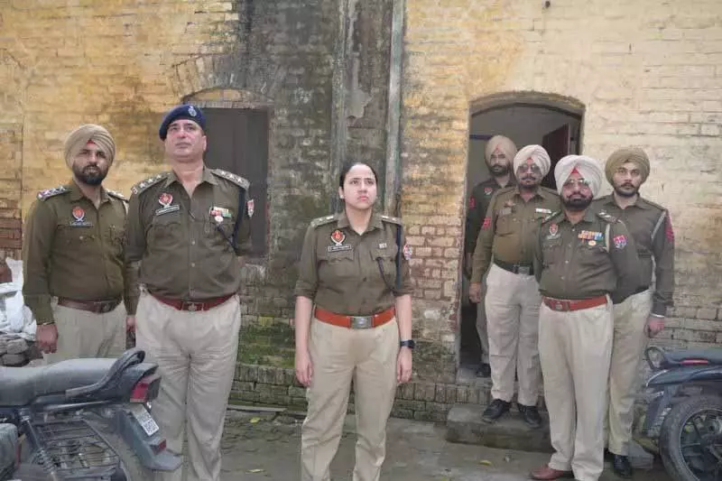 SSP ने दोराहा पुलिस स्टेशन का निरीक्षण किया, सुरक्षा का जायजा लिया SSP ने दोराहा पुलिस स्टेशन का निरीक्षण किया, सुरक्षा का जायजा लिया