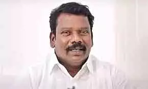 Selvaperunthagai ने श्रीलंकाई नौसेना द्वारा मछुआरों की गिरफ्तारी की निंदा की Selvaperunthagai ने श्रीलंकाई नौसेना द्वारा मछुआरों की गिरफ्तारी की निंदा की