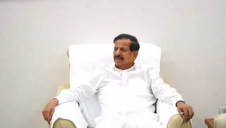डिजिटल अरेस्ट फ्रॉड: CBI ने छह राज्यों में छापेमारी कर तीन आरोपियों को किया गिरफ्तार डिजिटल अरेस्ट फ्रॉड: CBI ने छह राज्यों में छापेमारी कर तीन आरोपियों को किया गिरफ्तार