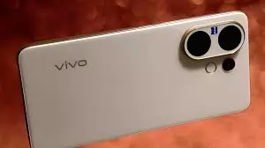 Vivo V70 FE के जल्द लॉन्च की तैयारी, Google Play Console पर हुई लिस्टिंग Vivo V70 FE के जल्द लॉन्च की तैयारी, Google Play Console पर हुई लिस्टिंग