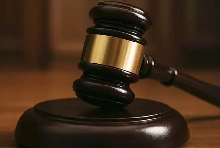 मनी लॉन्ड्रिंग केस में पूर्व मंत्री के बेटे-बेटी-दामाद को High Court से झटका मनी लॉन्ड्रिंग केस में पूर्व मंत्री के बेटे-बेटी-दामाद को High Court से झटका