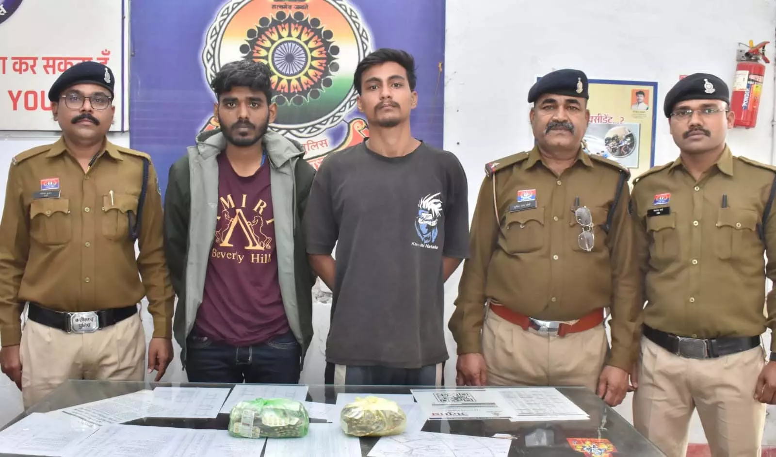 CG: अवैध अल्प्राजोलम टेबलेट के साथ दो आरोपी गिरफ्तार CG: अवैध अल्प्राजोलम टेबलेट के साथ दो आरोपी गिरफ्तार