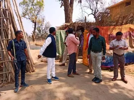 विशेष पिछड़ी जनजाति परिवारों से मिले जनजाति आयोग के अध्यक्ष मंडावी विशेष पिछड़ी जनजाति परिवारों से मिले जनजाति आयोग के अध्यक्ष मंडावी