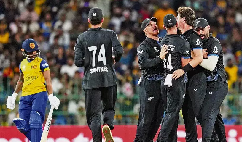 New Zealand ने श्रीलंका को हराकर सेमीफाइनल की दौड़ में जगह बनाई