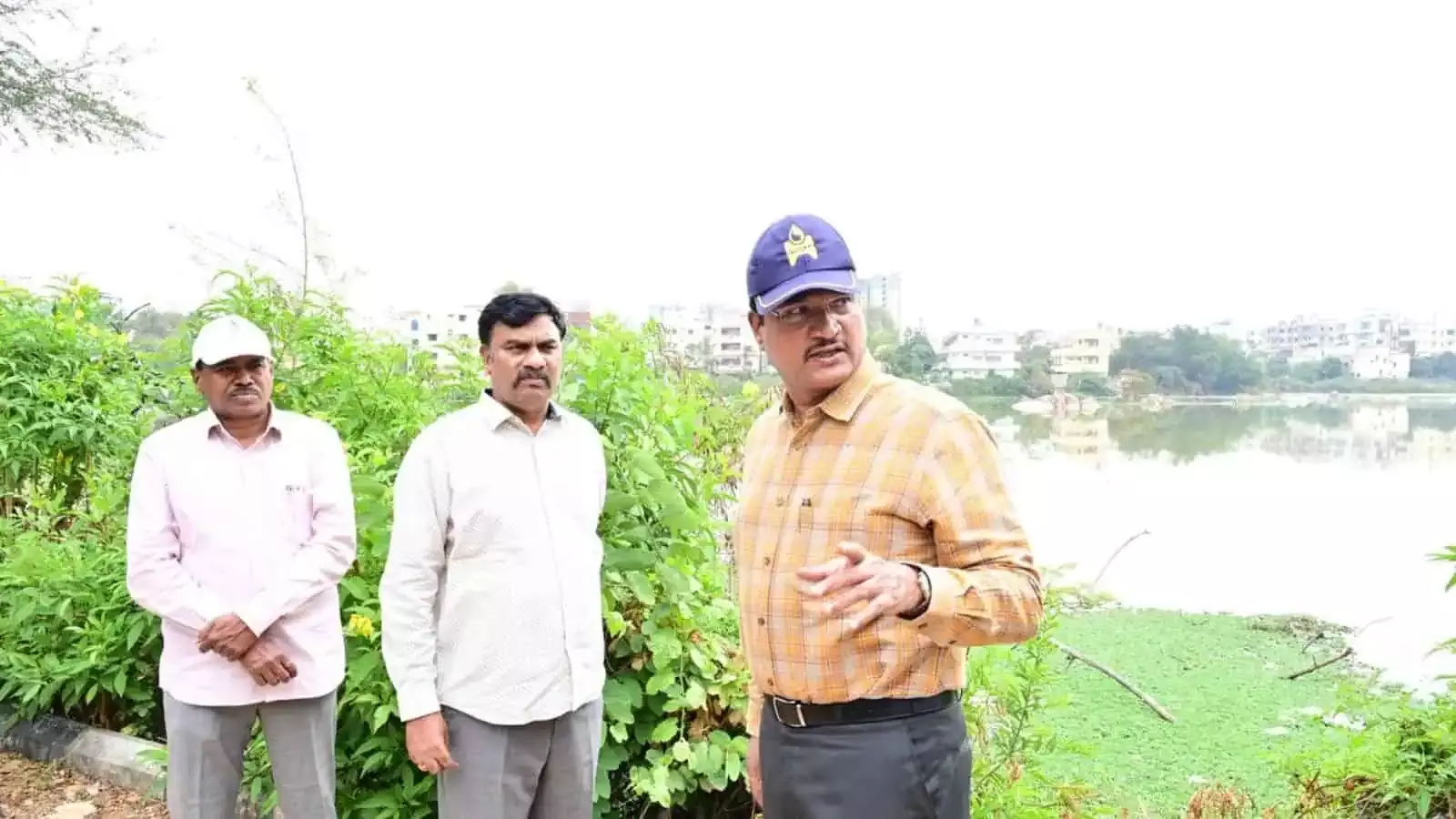 FTL लिमिट पर कोई समझौता नहीं: Commissioner Ranganath ने हैदराबाद की झीलों का निरीक्षण किया
