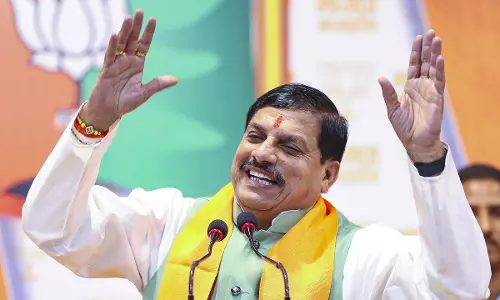 MP : भोपाल में कुछ प्रमुख चौराहों पर जल्द ही ट्रैफिक सिग्नल लगेंगे, सीएम ने आश्वासन दिया MP : भोपाल में कुछ प्रमुख चौराहों पर जल्द ही ट्रैफिक सिग्नल लगेंगे, सीएम ने आश्वासन दिया