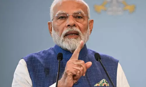 Instagram पर 100 मिलियन फॉलोअर्स : मोदी पहले वर्ल्ड लीडर है Instagram पर 100 मिलियन फॉलोअर्स : मोदी पहले वर्ल्ड लीडर है