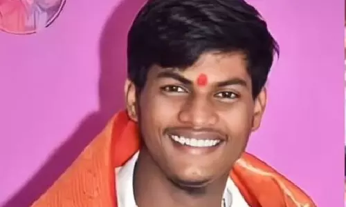Yadgir: धर्मगुरु पर POCSO केस दर्ज, पुलिस जांच में जुटी Yadgir: धर्मगुरु पर POCSO केस दर्ज, पुलिस जांच में जुटी