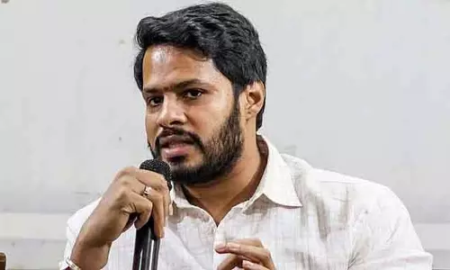 पारदर्शी भर्ती के लिए राष्ट्रीय मानक स्थापित करें: निखिल कुमारस्वामी ने CM से अपील की पारदर्शी भर्ती के लिए राष्ट्रीय मानक स्थापित करें: निखिल कुमारस्वामी ने CM से अपील की