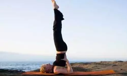 Sarvangasana :थायराइड से तनाव तक कई समस्याओं में लाभकारी होता है सर्वांगासन Sarvangasana :थायराइड से तनाव तक कई समस्याओं में लाभकारी होता है सर्वांगासन