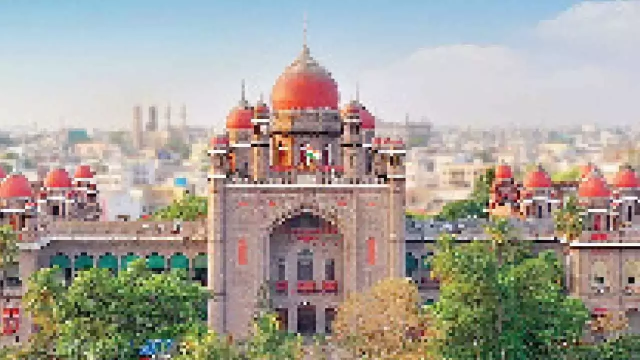 हाईकोर्ट ने कालेश्वरम मामले में KCR और अधिकारियों के लिए अंतरिम सुरक्षा बढ़ाई हाईकोर्ट ने कालेश्वरम मामले में KCR और अधिकारियों के लिए अंतरिम सुरक्षा बढ़ाई