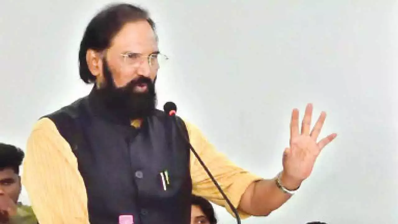 कालेश्वरम प्रोजेक्ट: हम बीआरएस सरकार की गलतियों को सुधार रहे हैं: उत्तम कालेश्वरम प्रोजेक्ट: हम बीआरएस सरकार की गलतियों को सुधार रहे हैं: उत्तम