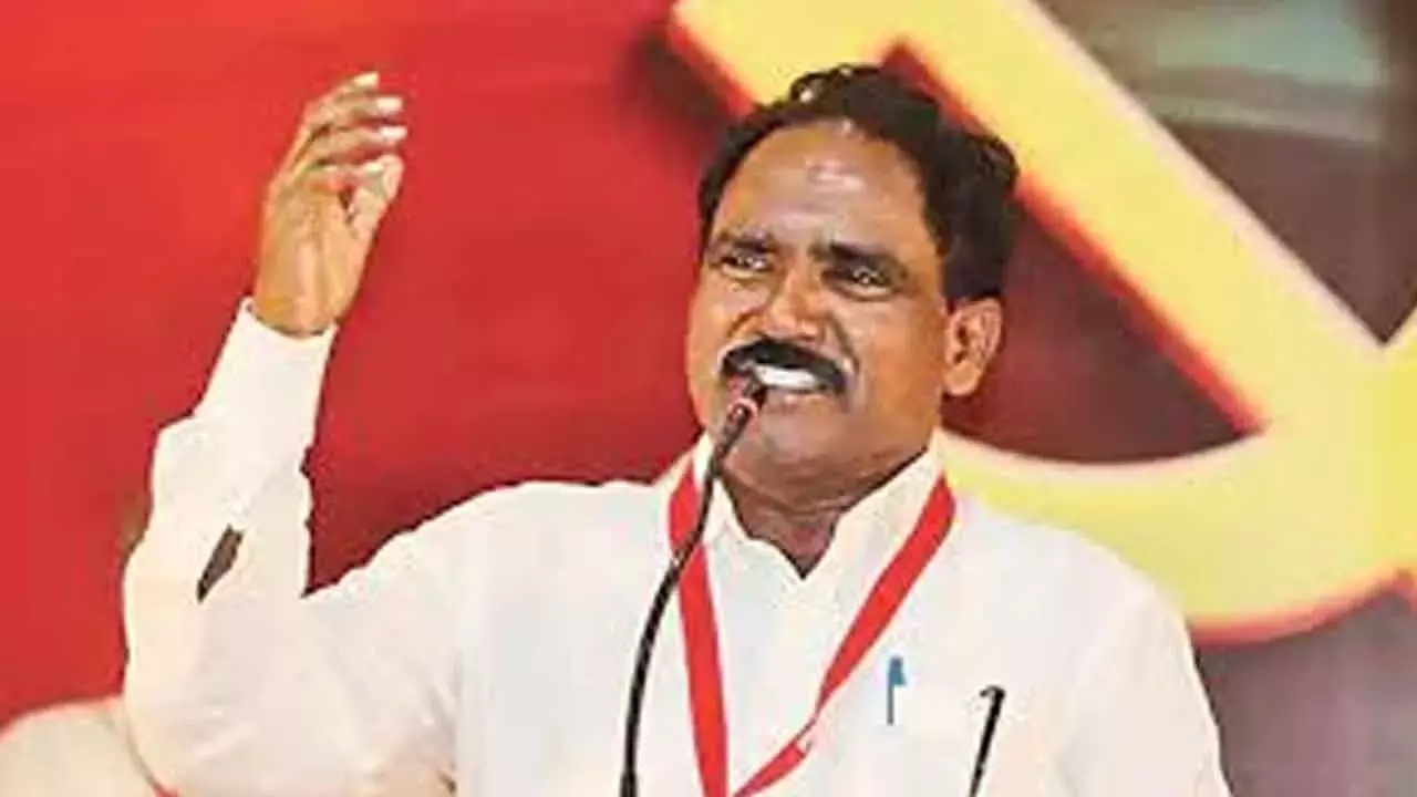 CPM ने बच्चे की मौत पर सरकार की आलोचना की; सीएम को चेतावनी दी CPM ने बच्चे की मौत पर सरकार की आलोचना की; सीएम को चेतावनी दी
