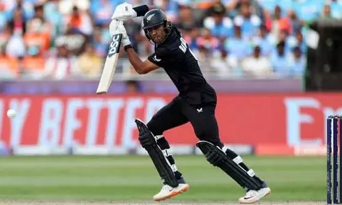 New Zealand ने श्रीलंका को 61 रन से हराकर सेमीफ़ाइनल के एक कदम और करीब पहुँचा New Zealand ने श्रीलंका को 61 रन से हराकर सेमीफ़ाइनल के एक कदम और करीब पहुँचा