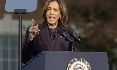 Kamala Harris ने ट्रंप के स्टेट ऑफ़ द यूनियन भाषण को झूठ से भरा बताया Kamala Harris ने ट्रंप के स्टेट ऑफ़ द यूनियन भाषण को झूठ से भरा बताया