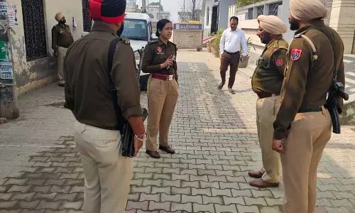 Phagwara में AAP के राजू को जान से मारने की नई धमकी मिलने से कानून-व्यवस्था की चिंता बढ़ी Phagwara में AAP के राजू को जान से मारने की नई धमकी मिलने से कानून-व्यवस्था की चिंता बढ़ी