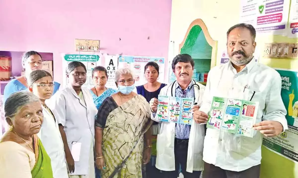 Andhra: HPV वैक्सीन का समय पर लगवाना सर्वाइकल कैंसर से बचाता है Andhra: HPV वैक्सीन का समय पर लगवाना सर्वाइकल कैंसर से बचाता है