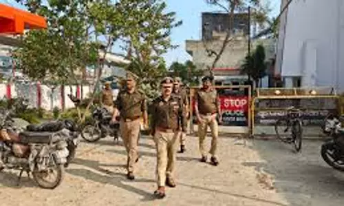 Kanpur: स्वरूप नगर में कानून-व्यवस्था पर सवाल Kanpur: स्वरूप नगर में कानून-व्यवस्था पर सवाल