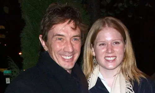 Martin Short की बेटी कैथरीन का 42 साल की उम्र में निधन हो गया