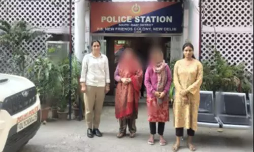 न्यू फ्रेंड्स कॉलोनी में फर्जी ED छापे का नाटक, दो गिरफ्तार न्यू फ्रेंड्स कॉलोनी में फर्जी ED छापे का नाटक, दो गिरफ्तार