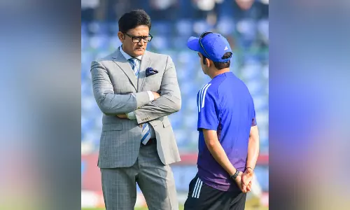 जिम्बाब्वे को हल्के में न ले टीम इंडिया, अपना नैचुरल क्रिकेट खेले: अनिल कुंबले जिम्बाब्वे को हल्के में न ले टीम इंडिया, अपना नैचुरल क्रिकेट खेले: अनिल कुंबले