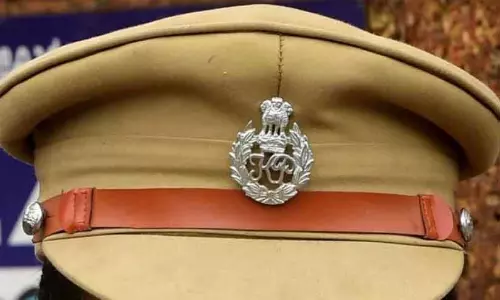Kerala : जिले के डीएसपी का फिर तबादला Kerala : जिले के डीएसपी का फिर तबादला