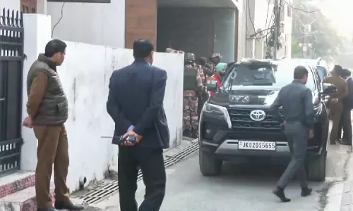 ACB ने दर्ज किया आय से ज्यादा संपत्ति का मामला, सियासी हलचल