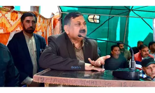 लसाना में ब्लॉक दिवस मनाया गया, DC Poonch ने स्थानीय लोगों से बातचीत की