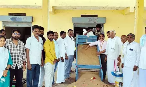Kudligi ; रागी खरीद केंद्र का उद्घाटन