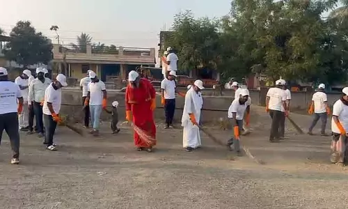 कचरा मुक्त शहर बनाना सबका कर्तव्य है: Kallinath Deva कचरा मुक्त शहर बनाना सबका कर्तव्य है: Kallinath Deva