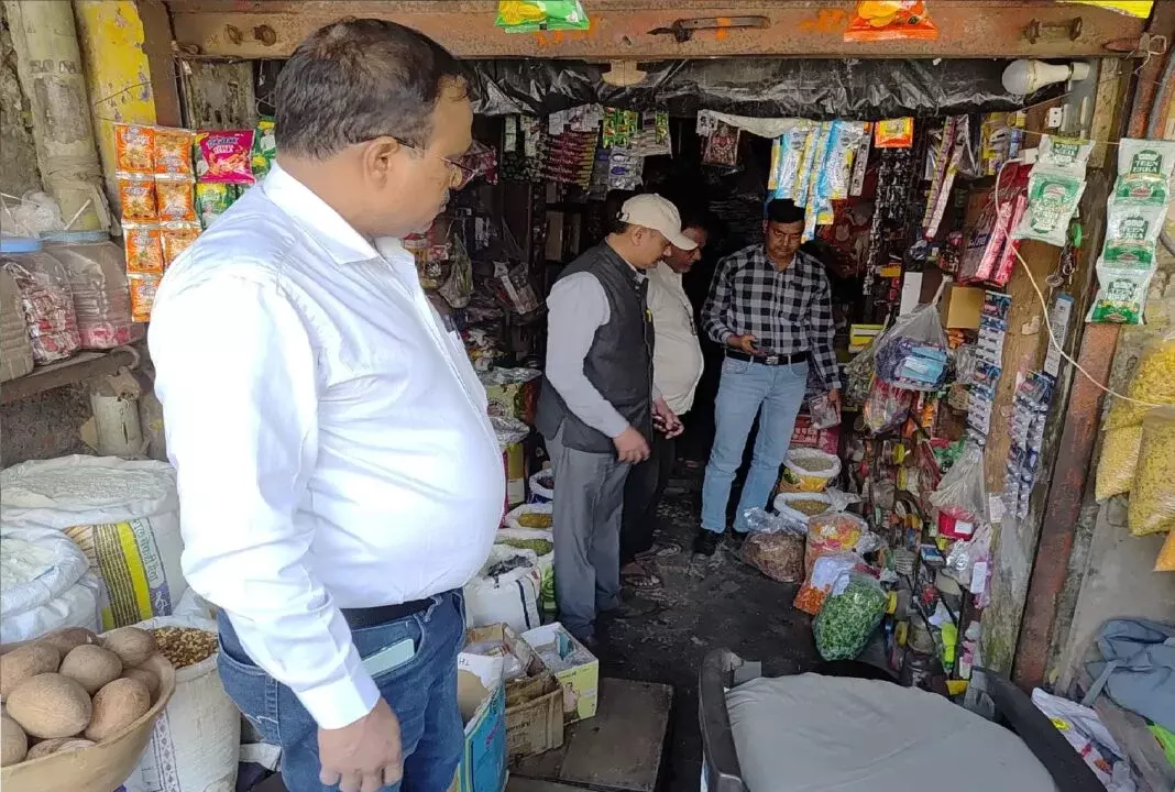 Farrukhabad: होली से पहले एफएसडीए की बड़ी कार्रवाई