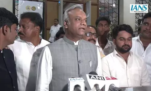 Minister प्रियांक खारगे ने पाठ्यपुस्तकों में गलत जानकारियों पर न्यायपालिका की सक्रिय भूमिका की मांग की Minister प्रियांक खारगे ने पाठ्यपुस्तकों में गलत जानकारियों पर न्यायपालिका की सक्रिय भूमिका की मांग की