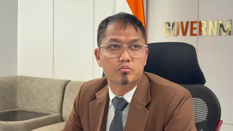 Meghalaya: हेल्थ डिपार्टमेंट ने MP की मौत के मामले में मावियोंग CHC को लापरवाही से बरी किया Meghalaya: हेल्थ डिपार्टमेंट ने MP की मौत के मामले में मावियोंग CHC को लापरवाही से बरी किया