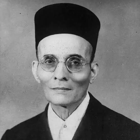 सांसद बृजमोहन अग्रवाल ने दामोदर सावरकर की पुण्यतिथि पर किया नमन सांसद बृजमोहन अग्रवाल ने दामोदर सावरकर की पुण्यतिथि पर किया नमन