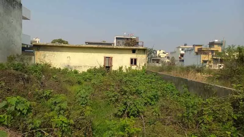 Vainagar के खाली प्लॉट मालिकों को बाउंड्री वॉल बनाने के लिए नगर निगम जगाधरी का नोटिस Vainagar के खाली प्लॉट मालिकों को बाउंड्री वॉल बनाने के लिए नगर निगम जगाधरी का नोटिस