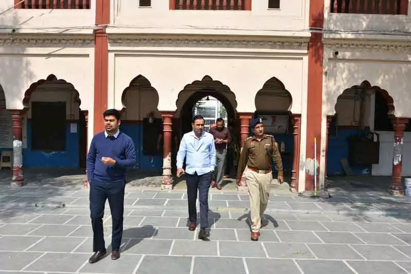 Panipat, Sonipat के परीक्षा केंद्रों पर नकल रोकने के लिए कड़ी सुरक्षा Panipat, Sonipat के परीक्षा केंद्रों पर नकल रोकने के लिए कड़ी सुरक्षा