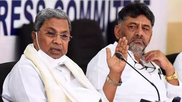 5 गारंटी योजनाओं से वित्तीय बोझ: State सरकार ने सच माना 5 गारंटी योजनाओं से वित्तीय बोझ: State सरकार ने सच माना