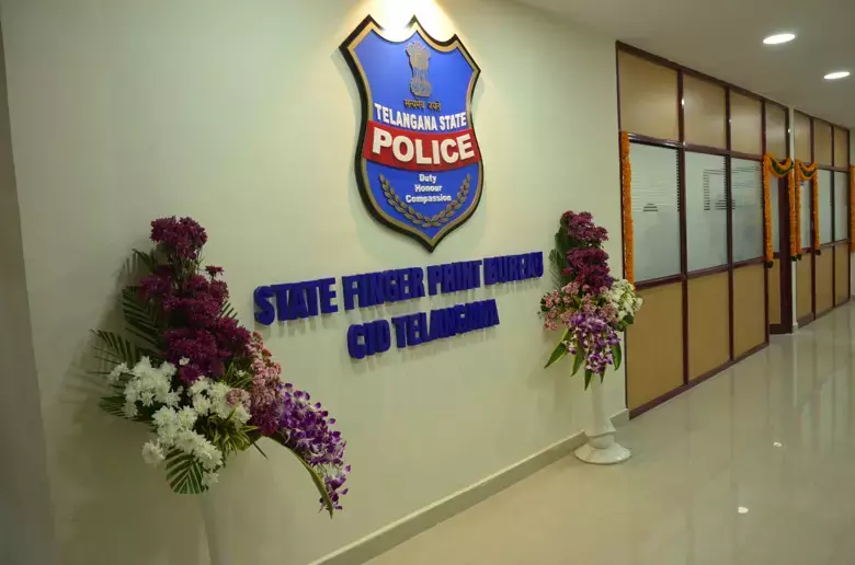 फाल्कन के COO ₹4,215 करोड़ की धोखाधड़ी के मामले में गिरफ्तार फाल्कन के COO ₹4,215 करोड़ की धोखाधड़ी के मामले में गिरफ्तार