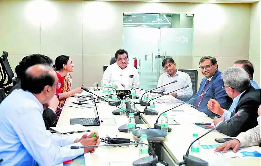 राज्य में AI डेटा हब का विकास: Minister MB Patil राज्य में AI डेटा हब का विकास: Minister MB Patil