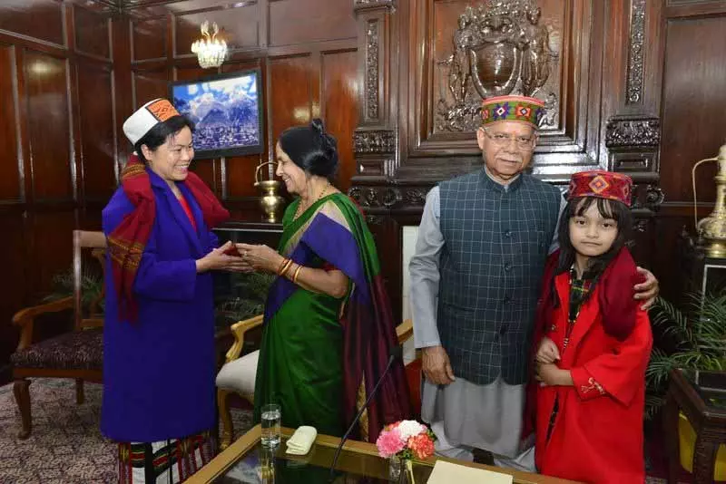 Himachal के राज्यपाल ने लोगों में एकता और भाईचारे की भावना पर जोर दिया Himachal के राज्यपाल ने लोगों में एकता और भाईचारे की भावना पर जोर दिया