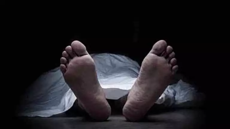 CHENNAI: शराब के नशे में हुए झगड़े में हिस्ट्रीशीटर की हत्या CHENNAI: शराब के नशे में हुए झगड़े में हिस्ट्रीशीटर की हत्या