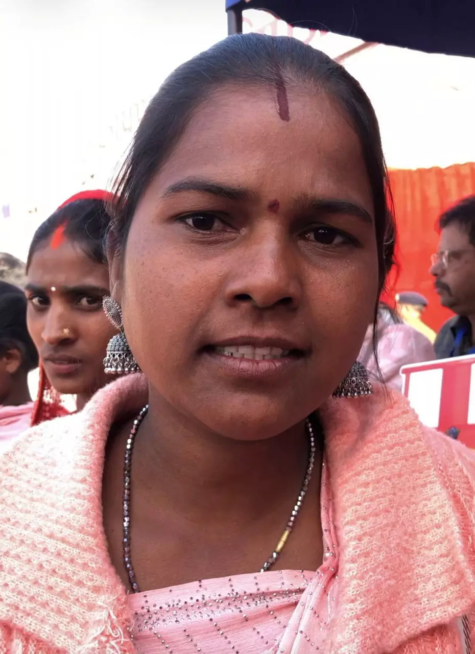 प्रधानमंत्री उज्ज्वला योजना से महिलाओं को धुएँ से मुक्ति, जीवन हुआ आसान प्रधानमंत्री उज्ज्वला योजना से महिलाओं को धुएँ से मुक्ति, जीवन हुआ आसान