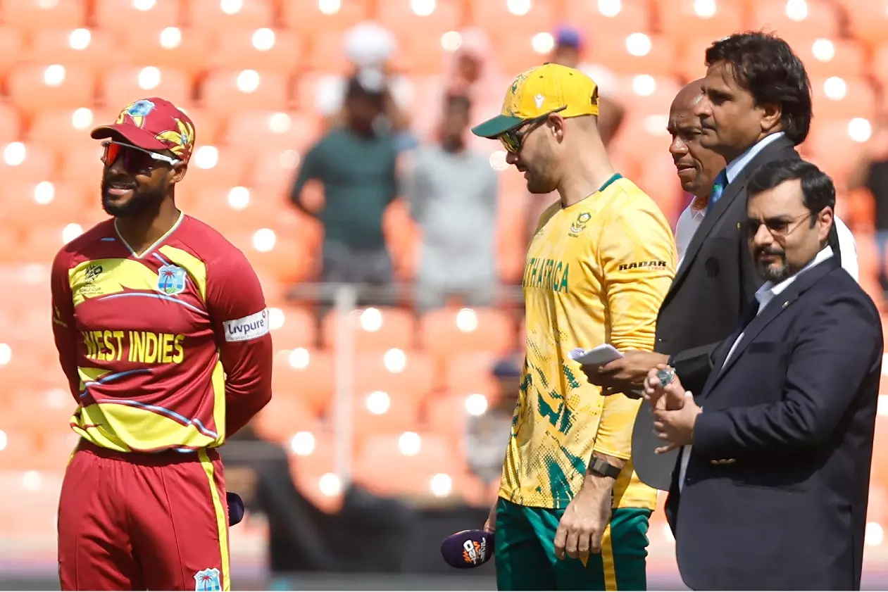 SA vs WI: टीम में कोई बदलाव नहीं, अफ्रीका ने टॉस जीतकर बॉलिंग की SA vs WI: टीम में कोई बदलाव नहीं, अफ्रीका ने टॉस जीतकर बॉलिंग की