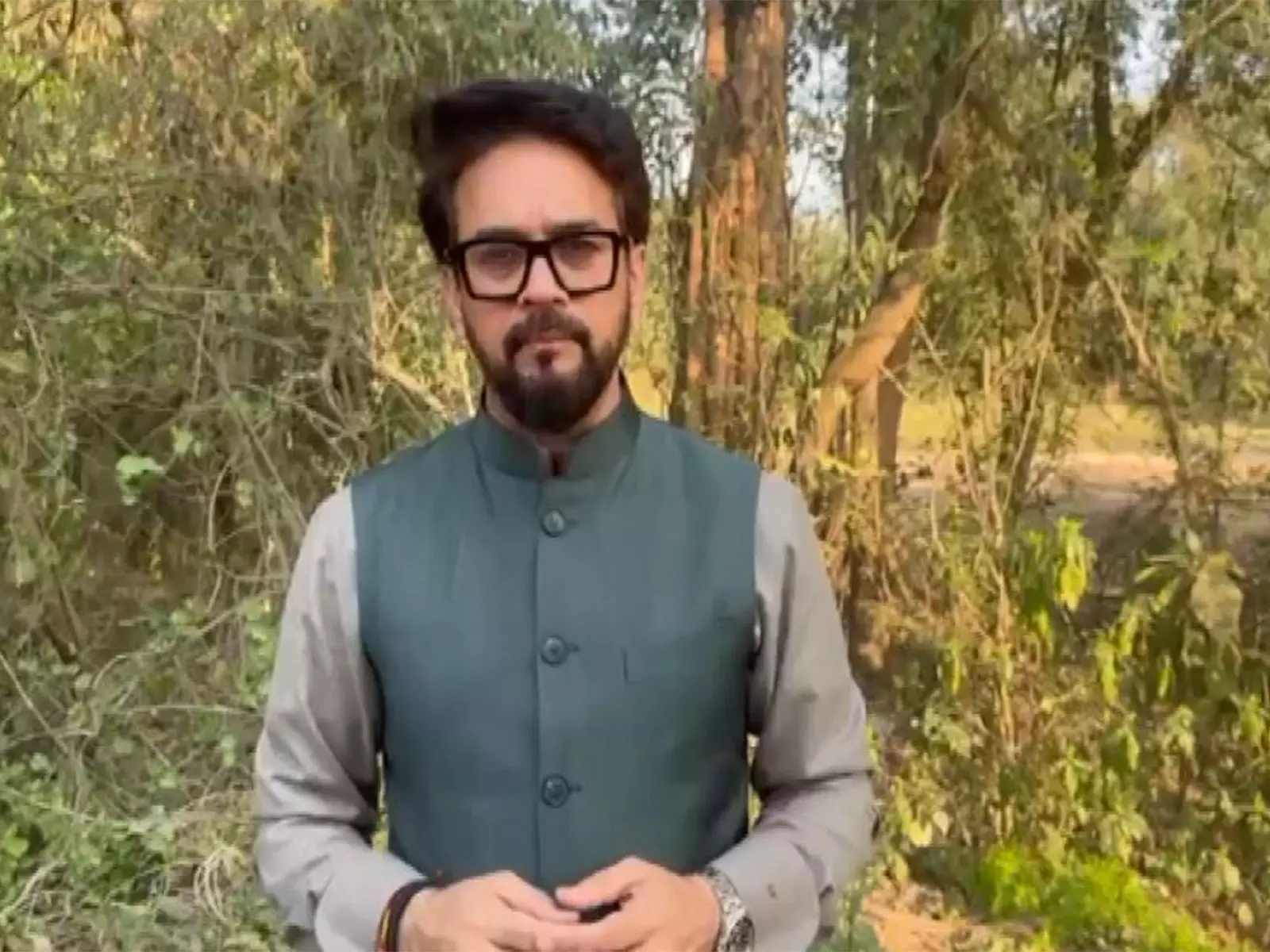 Anurag Thakur ने ‘युवा चेंजमेकर्स’ फेलोशिप शुरू की Anurag Thakur ने ‘युवा चेंजमेकर्स’ फेलोशिप शुरू की