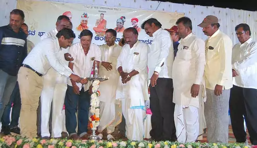 स्टूडेंट्स की पर्सनैलिटी डेवलपमेंट में टीचर्स का बहुत बड़ा योगदान है: Shivkumar Kachhani स्टूडेंट्स की पर्सनैलिटी डेवलपमेंट में टीचर्स का बहुत बड़ा योगदान है: Shivkumar Kachhani