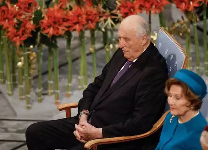 नॉर्वे के King Harald हॉस्पिटल से छुट्टी नॉर्वे के King Harald हॉस्पिटल से छुट्टी