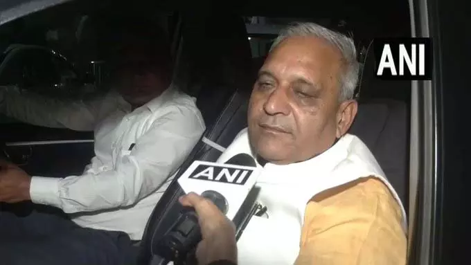Chandigarh: हरियाणा मंत्री रणबीर सिंह गंगवा का कांग्रेस पर हमला Chandigarh: हरियाणा मंत्री रणबीर सिंह गंगवा का कांग्रेस पर हमला